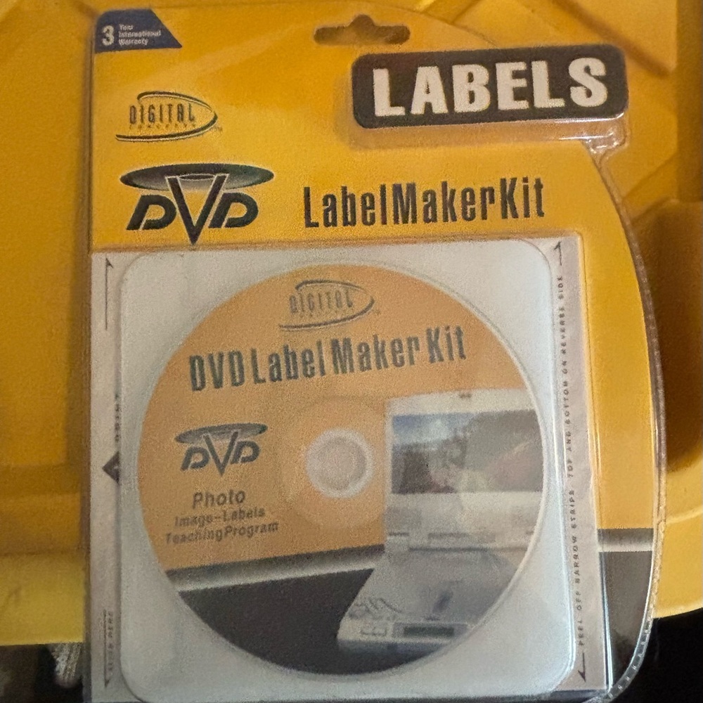 DIGITAL CONCEPTS DVD LABEL MAKER KIT